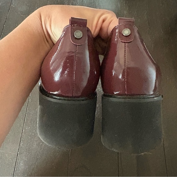 Naturalizer Darry Lug Sole Loafers Plum Rouge Patent Leather‎ Size 12 Burgundy - Picture 8 of 10